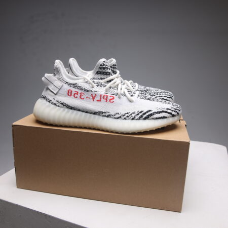 Yeezy Boost 350 Zebra